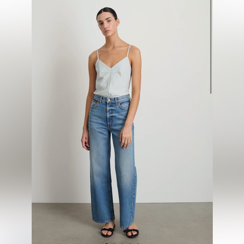B sides Elissa Jean in Tate vintage